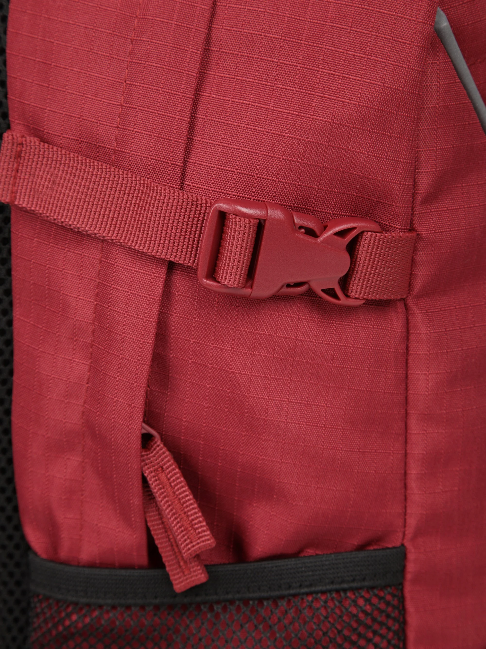 EMS Bolt 18L Rucksack - Image 15